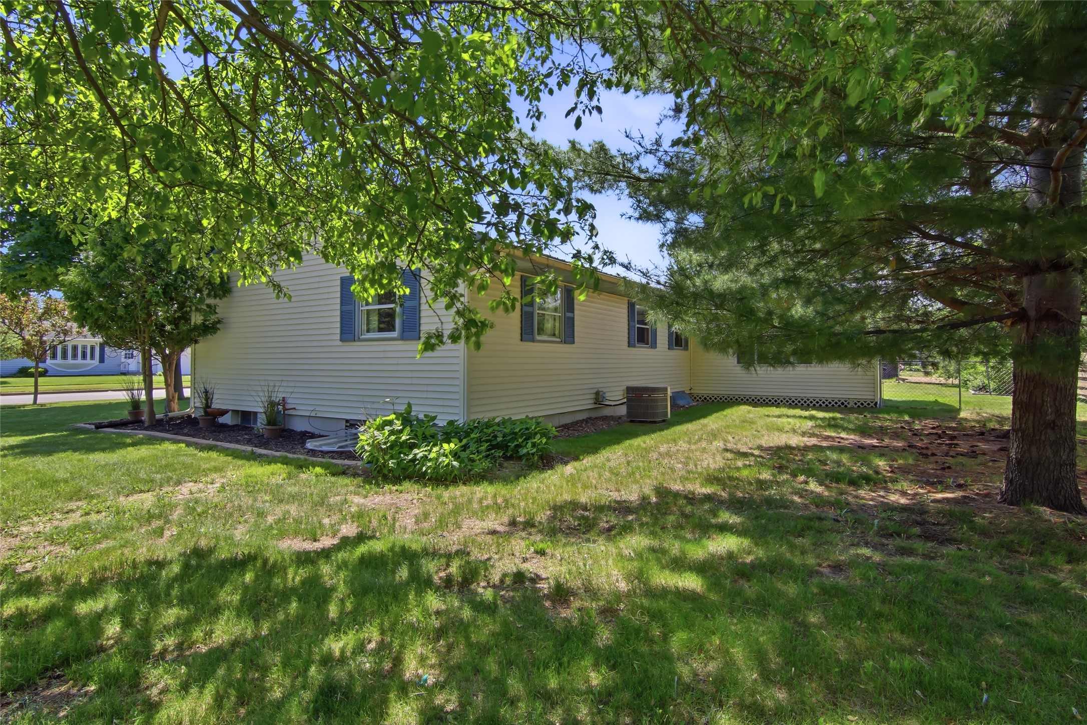 1122 Piedmont Road Eau Claire, WI 54703 - Photo 31 of 38
