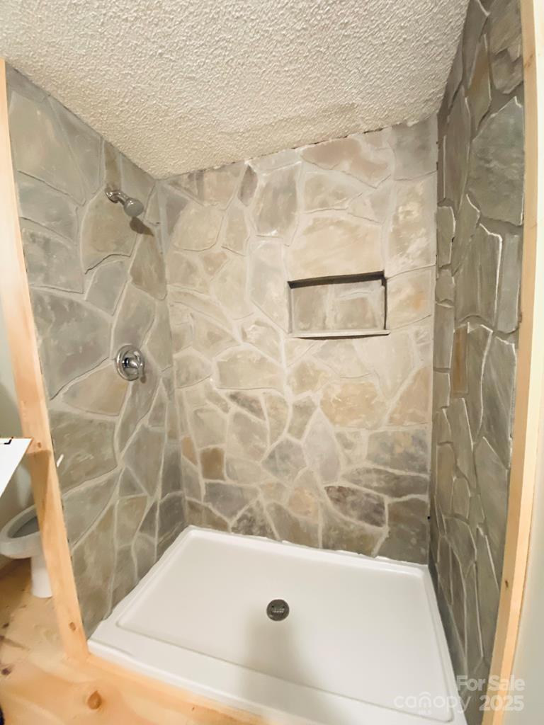 1010 State Rte 107 Cashiers, NC 28717 - Photo 15 of 23 Gallery Image 15