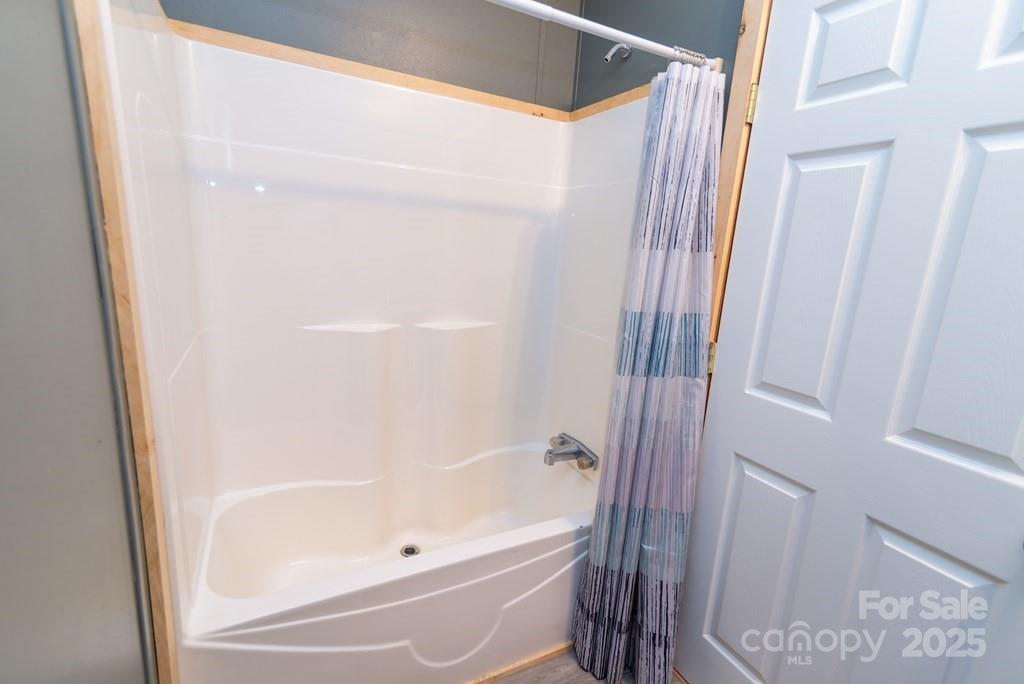 1010 State Rte 107 Cashiers, NC 28717 - Photo 18 of 23 Gallery Image 18