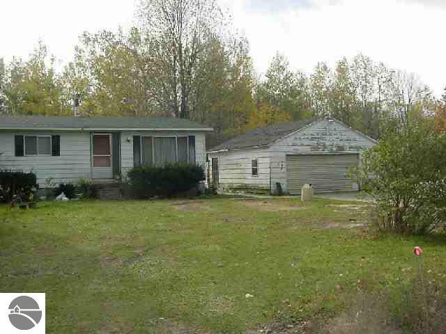 1741 West Townline Road Pinconning, MI 48650 - Photo 2 of 2 1750492-1.JPG