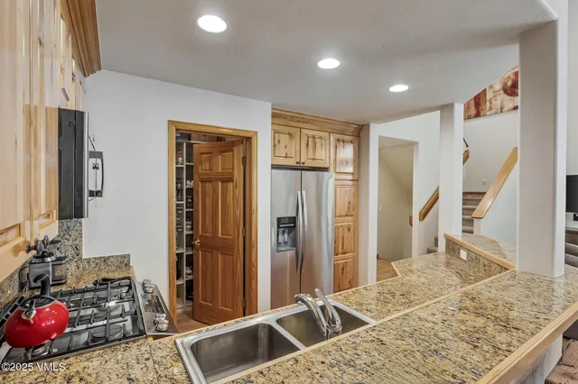 $2,290,000 | 1890 Lions Ridge Loop, Unit 11, Vail, CO 81657