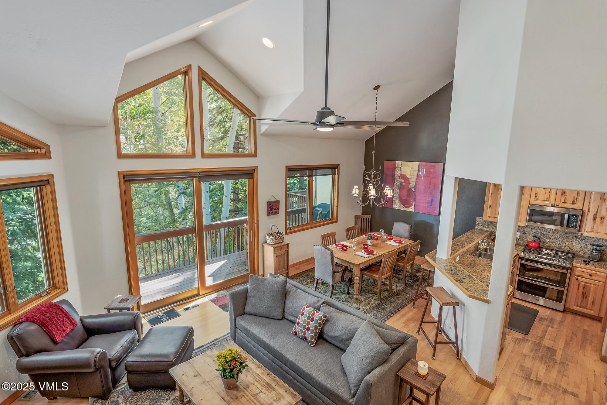 1890 Lions Ridge Loop, Unit 11 Vail, CO 81657 - Photo 17 of 40 Main