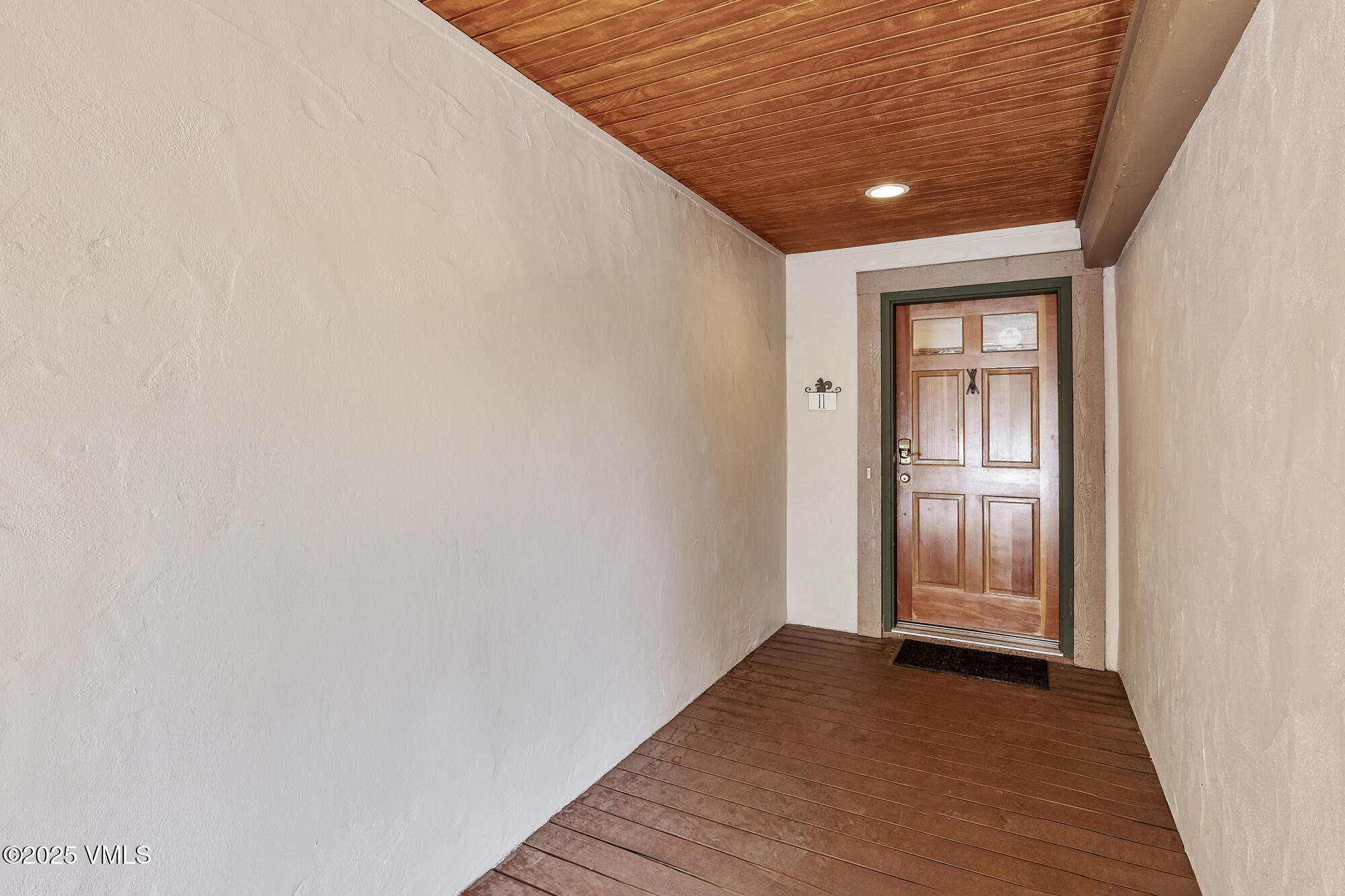 1890 Lions Ridge Loop, Unit 11 Vail, CO 81657 - Photo 2 of 40 Entry