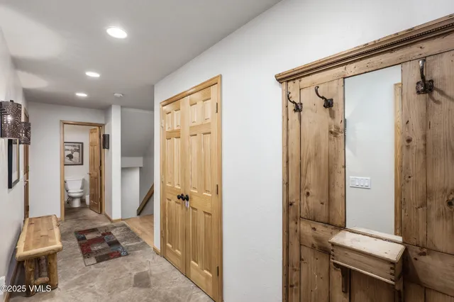 $2,290,000 | 1890 Lions Ridge Loop, Unit 11, Vail, CO 81657