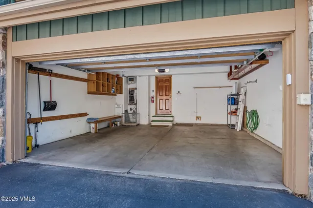 $2,290,000 | 1890 Lions Ridge Loop, Unit 11, Vail, CO 81657