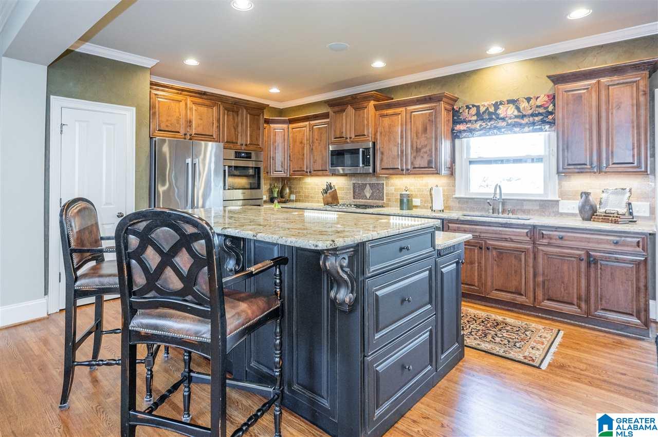5680 Chestnut Trace Birmingham, AL 35244 - Photo 13 of 48