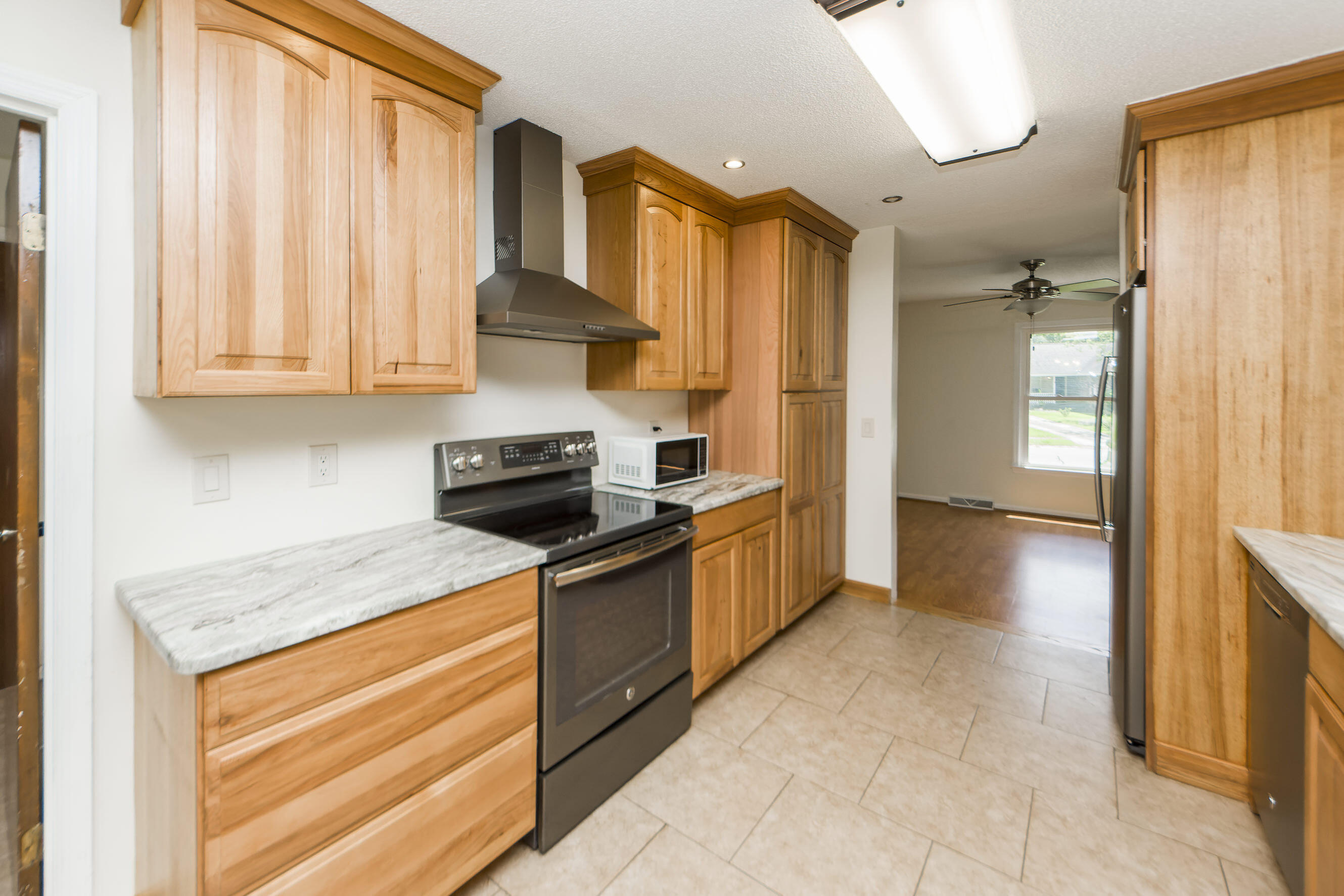 192 Tall Pines Road Ladson, SC 29456 - Photo 15 of 48 14