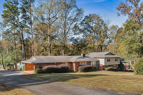 $339,900 | 524 Perrin Drive, Spartanburg, SC 29307