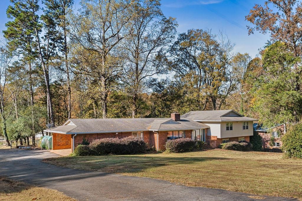 524 Perrin Drive Spartanburg, SC 29307 - Photo 3 of 50