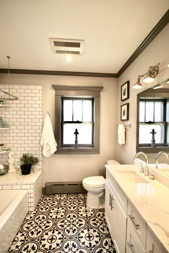110 Columbia Avenue Park Ridge, IL 60068 - Photo 14 of 44 Gallery Image 14