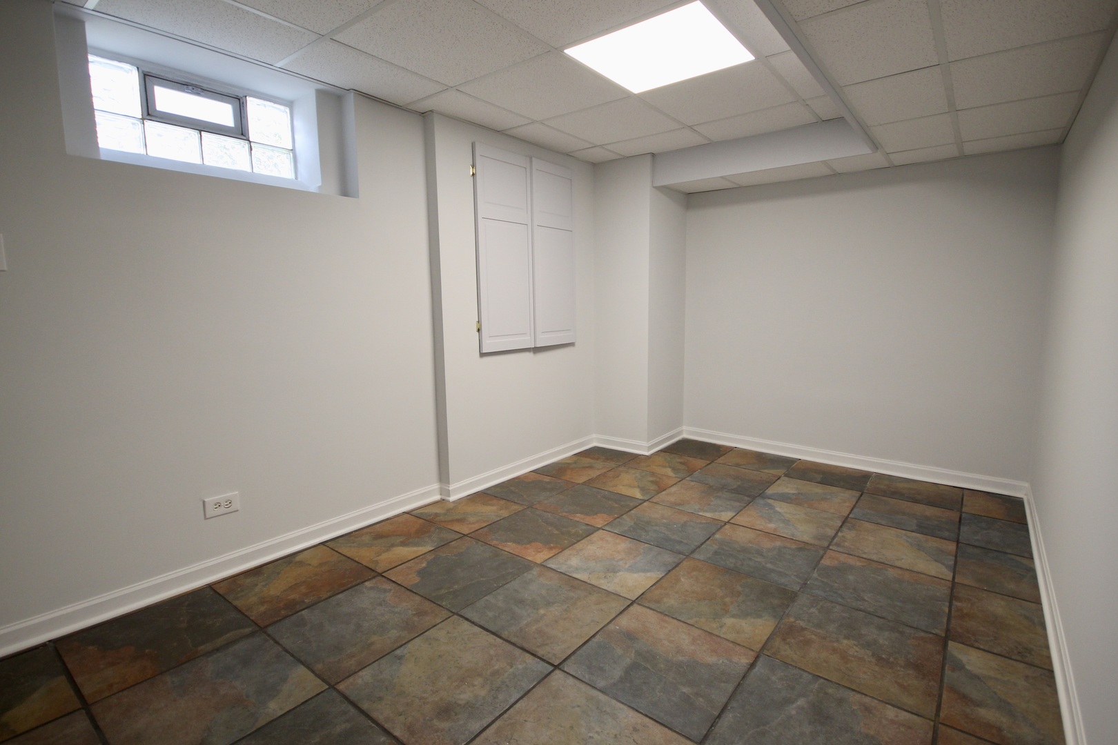 110 Columbia Avenue Park Ridge, IL 60068 - Photo 41 of 44 Gallery Image 41