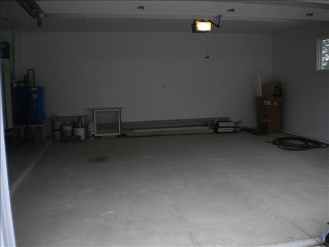 4829 Rauch Road Petersburg, MI 49270 - Photo 8 of 11 20366444-7.JPG