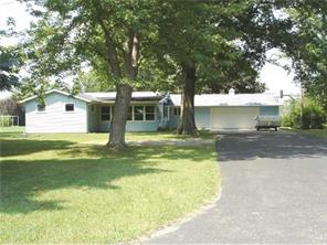 3384 Valley Grove Road Anderson, IN 46017 - Photo 2 of 24