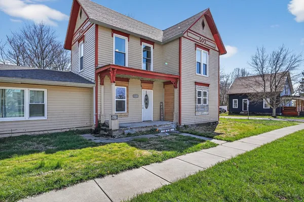 $243,000 | 9935 Front Street, Dillsboro, IN 47018