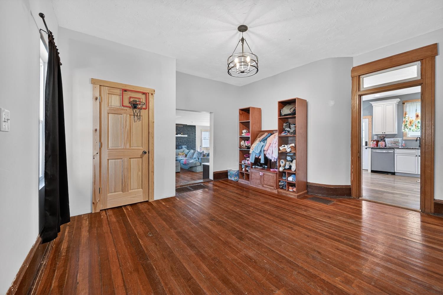 9935 Front Street Dillsboro, IN 47018 - Photo 3 of 30