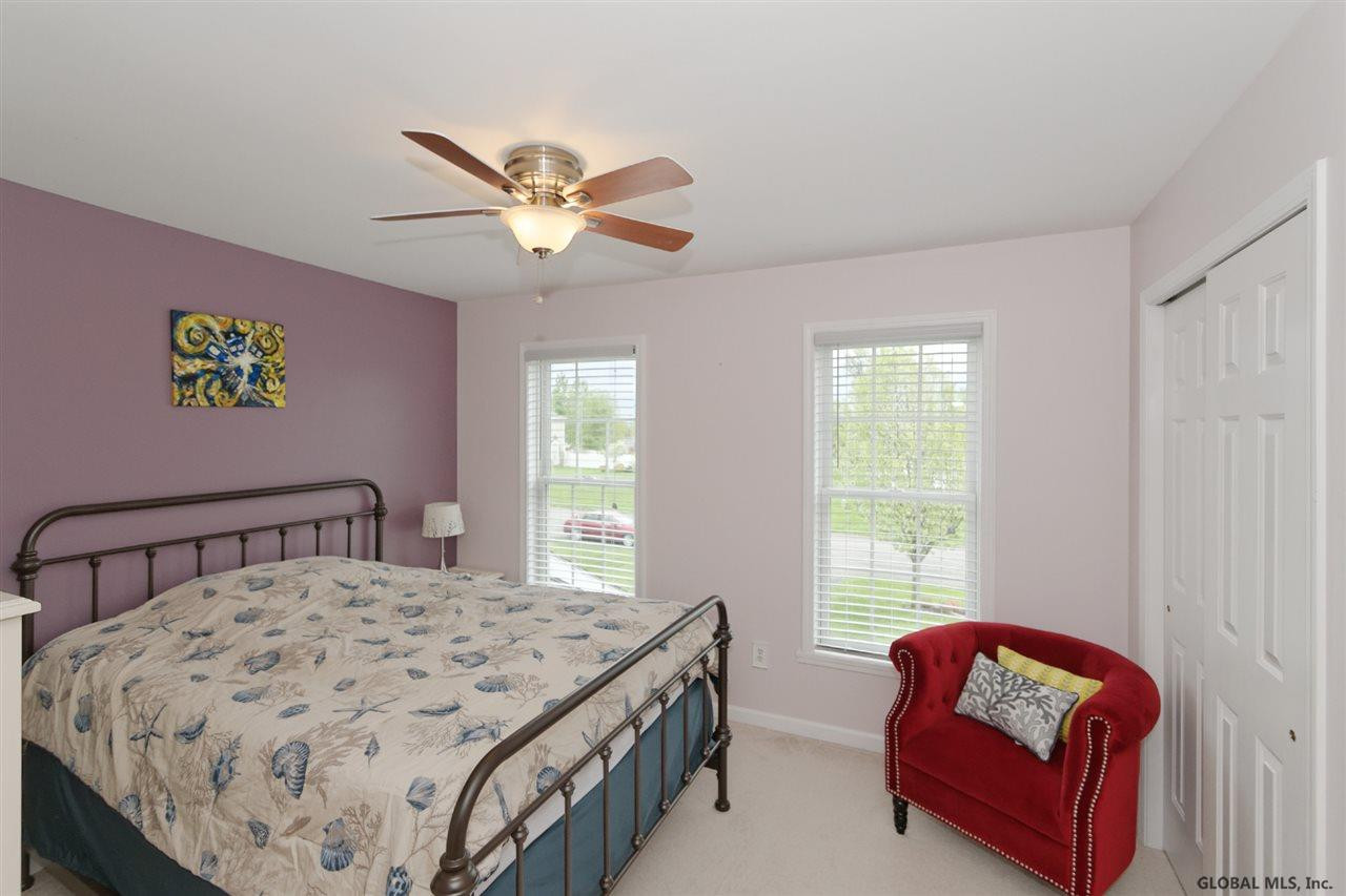 21 Robin Hill Road Halfmoon, NY 12118 - Photo 30 of 44 Photo 30