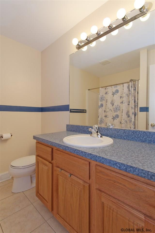 21 Robin Hill Road Halfmoon, NY 12118 - Photo 34 of 44 Photo 34