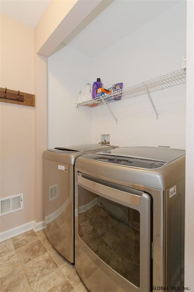 21 Robin Hill Road Halfmoon, NY 12118 - Photo 36 of 44 Photo 36
