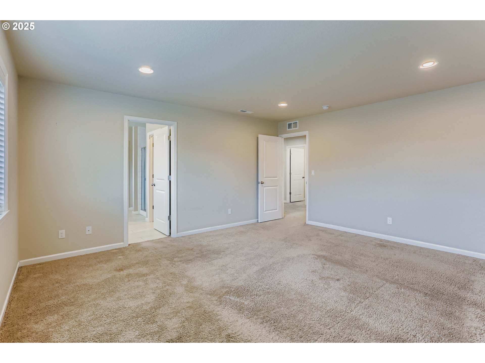 15598 Southwest Wren Lane Beaverton, OR 97007 - Photo 15 of 33