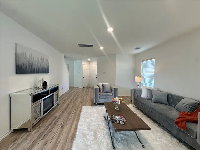 $1,850 | 11079 South Lake Mist Lane, Willis, TX 77318