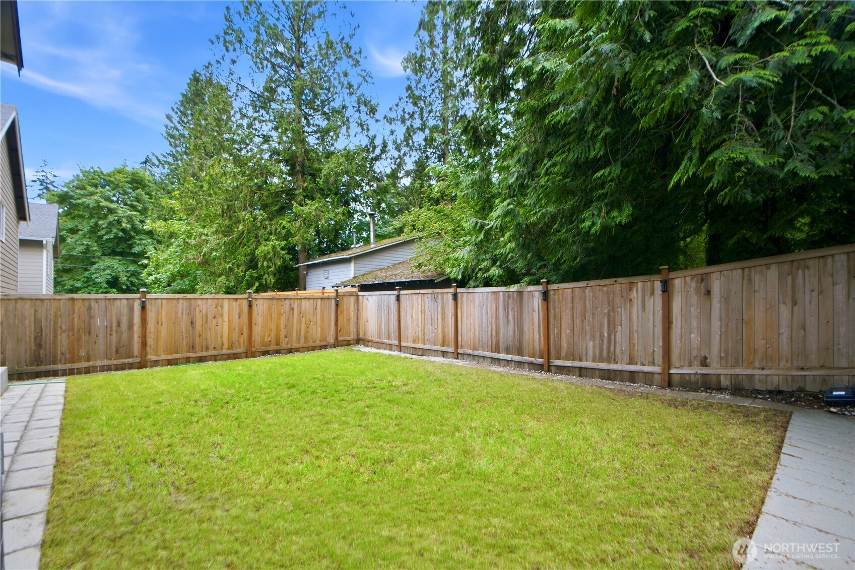 19518 9th Avenue Southeast Bothell, WA 98012 - Photo 17 of 32