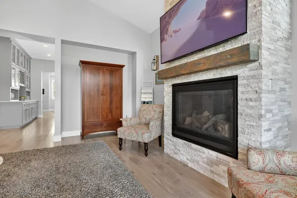 $1,300,000 | 723 Oliver Court, Folsom, CA 95630