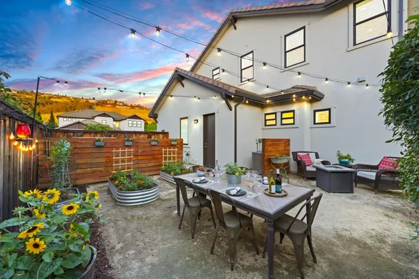 $1,300,000 | 723 Oliver Court, Folsom, CA 95630