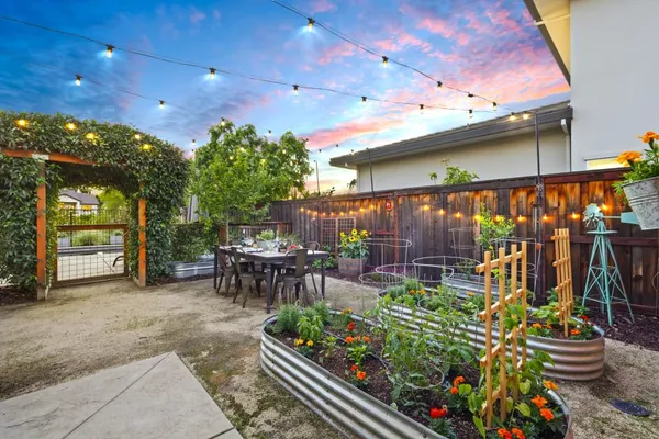 $1,300,000 | 723 Oliver Court, Folsom, CA 95630