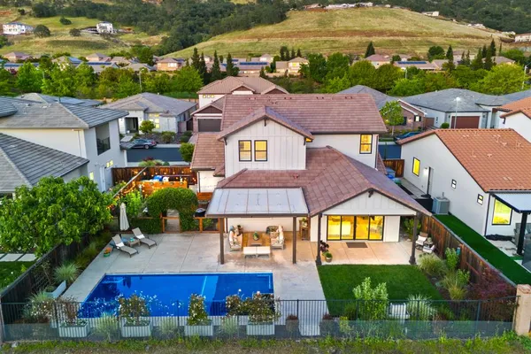 $1,300,000 | 723 Oliver Court, Folsom, CA 95630