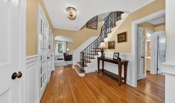 $1,349,000 | 210 Robbins Street, Milton, MA 02186