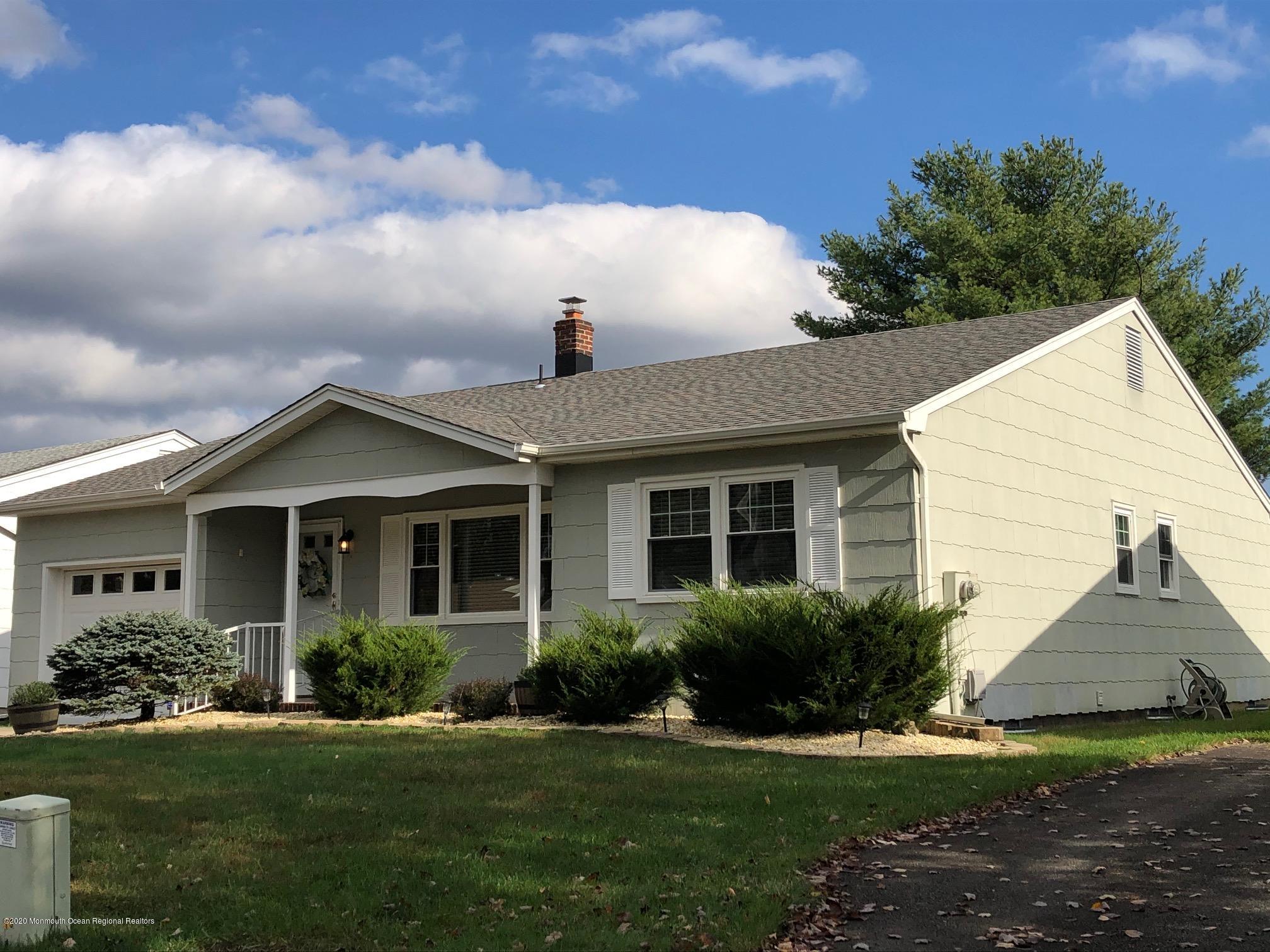 34 Oakfield Road Toms River, NJ 08757 - Photo 2 of 8 OAKFIELD CORNER VIEW