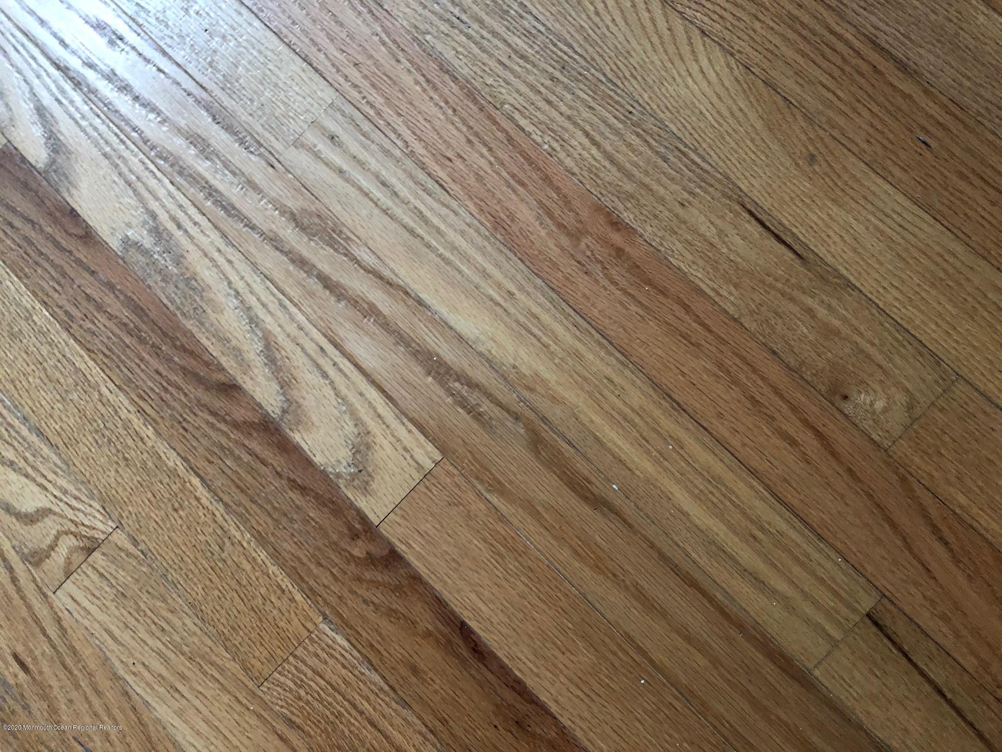 34 Oakfield Road Toms River, NJ 08757 - Photo 6 of 8 HARDWOOD FLOOR CLOSEUP