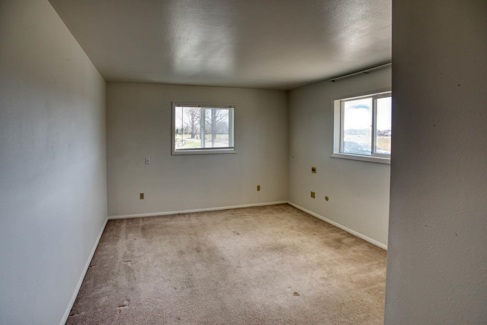 1179 17 Road Fruita, CO 81521 - Photo 22 of 36 an empty room with windows