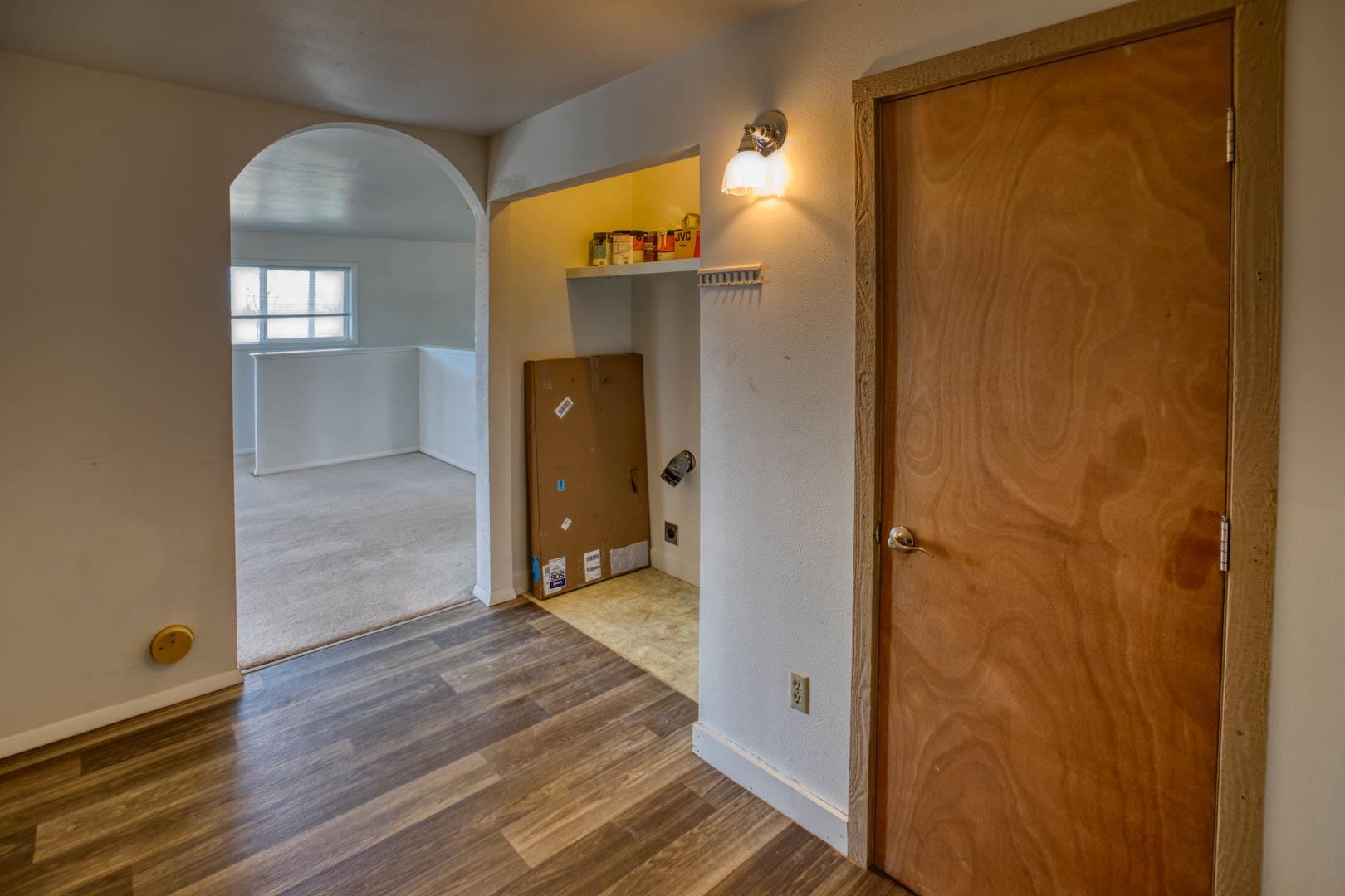 1179 17 Road Fruita, CO 81521 - Photo 25 of 36 wooden floor in a gallery