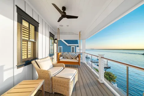 $9,999,000 | 10521 Golden Gate Drive, Stone Harbor, NJ 08247