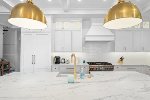 $9,999,000 | 10521 Golden Gate Drive, Stone Harbor, NJ 08247