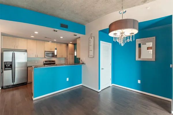$3,100 | 5925 Almeda Road, Unit 11814, Houston, TX 77004