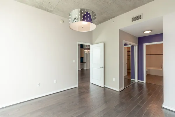 $3,100 | 5925 Almeda Road, Unit 11814, Houston, TX 77004
