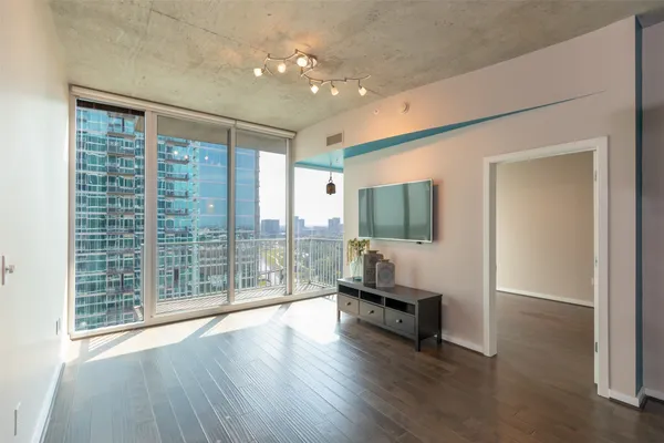 $3,100 | 5925 Almeda Road, Unit 11814, Houston, TX 77004