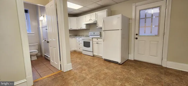 $1,350 | 51 North Hellertown Avenue, Quakertown, PA 18951