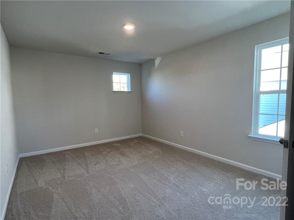 15117 Lake Ridge Road, Unit 93 Charlotte, NC 28278 - Photo 17 of 24 Gallery Image 17