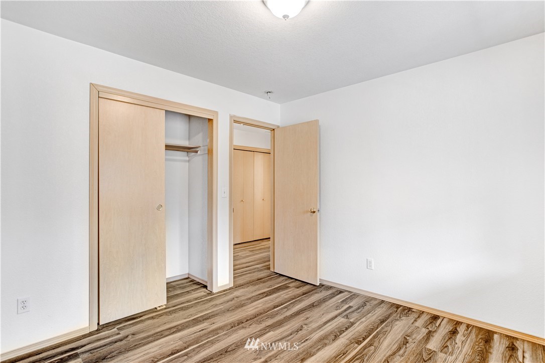 17642 Pendleton Street Southwest Rochester, WA 98579 - Photo 15 of 30