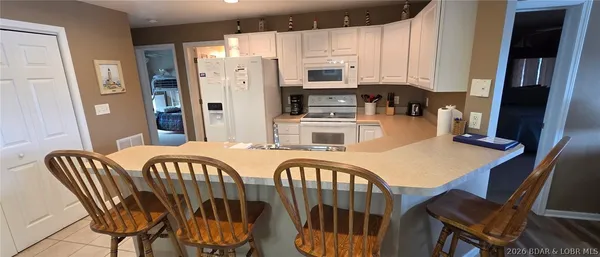 $375,000 | 4800 Eagleview Drive, Unit 611, Osage Beach, MO 65065