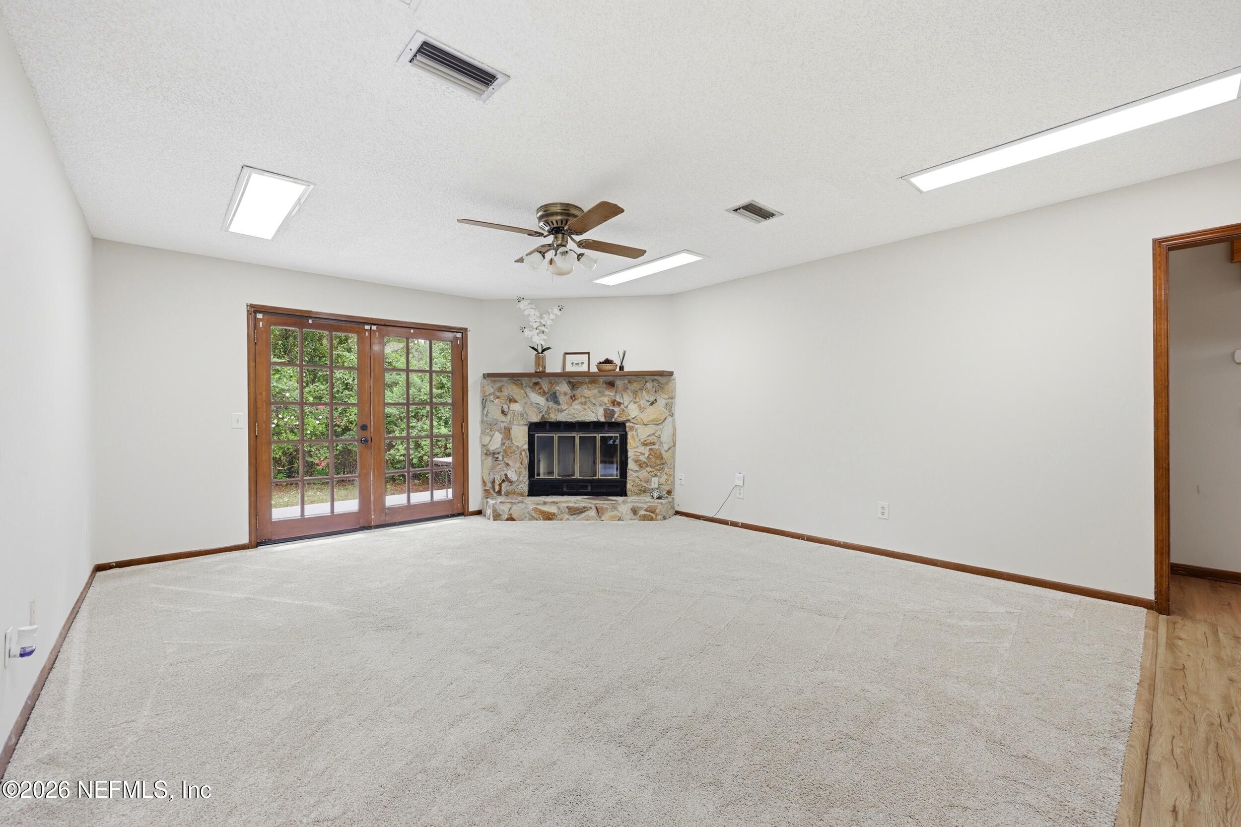 1733 Hereford Road Middleburg, FL 32068 - Photo 6 of 30 IMG_1844