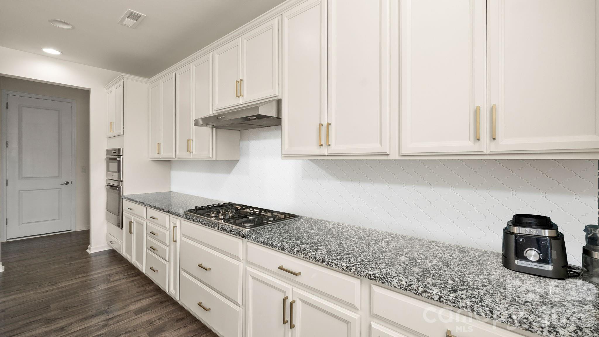 6020 Sayles Way Fort Mill, SC 29715 - Photo 11 of 47