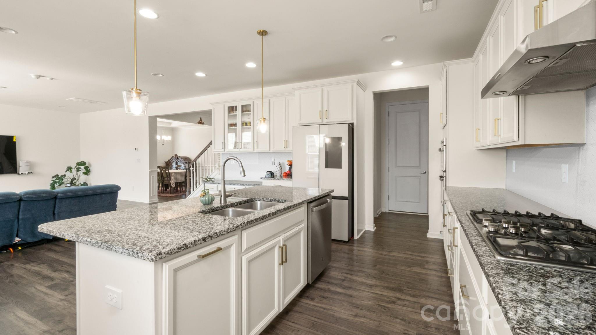 6020 Sayles Way Fort Mill, SC 29715 - Photo 10 of 47