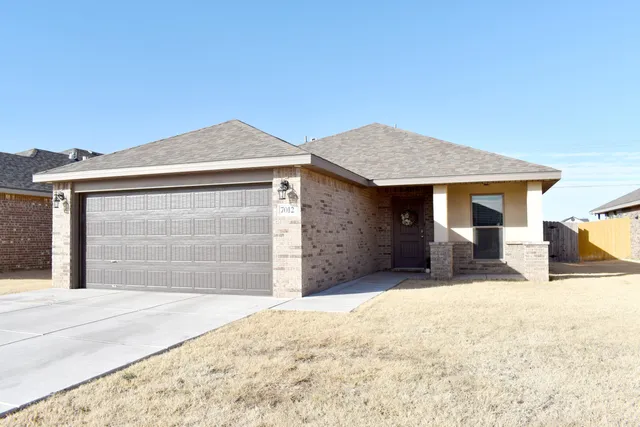 $220,000 | 7012 34th Place, Lubbock, TX 79407