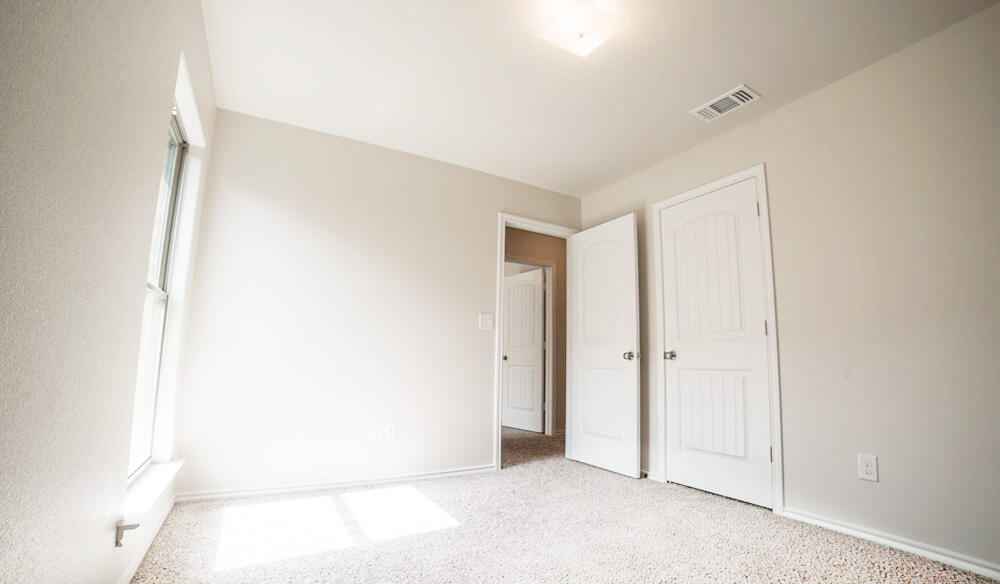 7012 34th Place Lubbock, TX 79407 - Photo 27 of 28 7012-34th-Pl_29_Bedroom