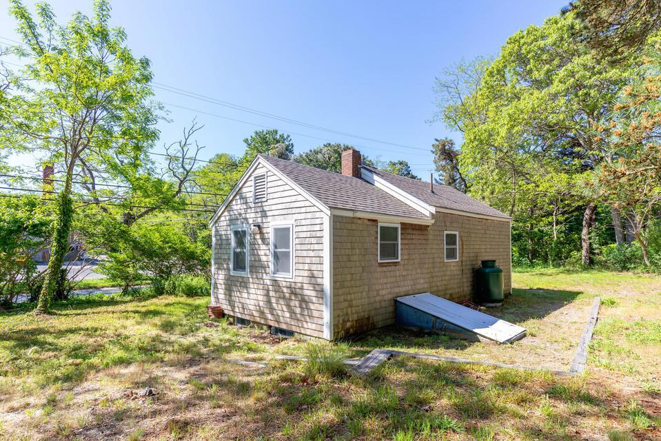 36 Cove Road Wellfleet, MA 02667 - Photo 3 of 23 36 Cove Road, Wellfleet, MA