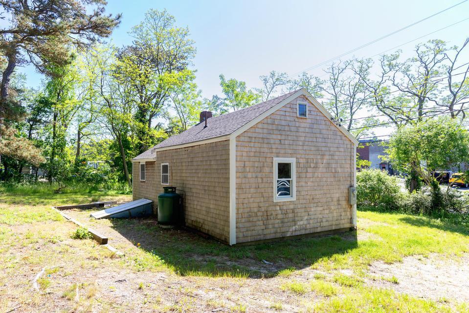 36 Cove Road Wellfleet, MA 02667 - Photo 4 of 23 36 Cove Road, Wellfleet, MA